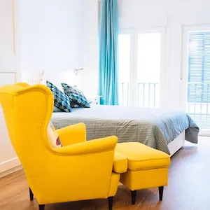 Blonski-yellow Apartment