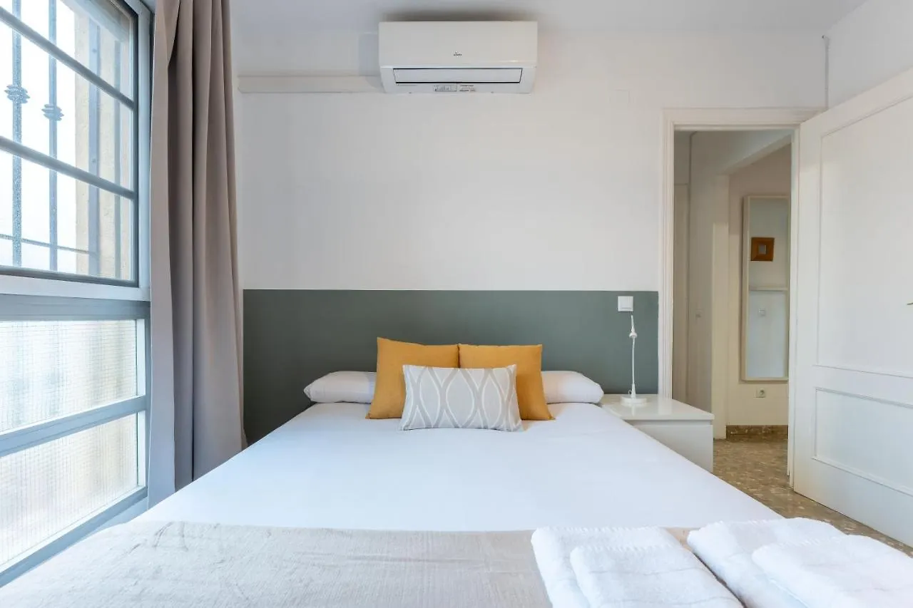 Claveles Apartment By Bossh! Apartments Malaga