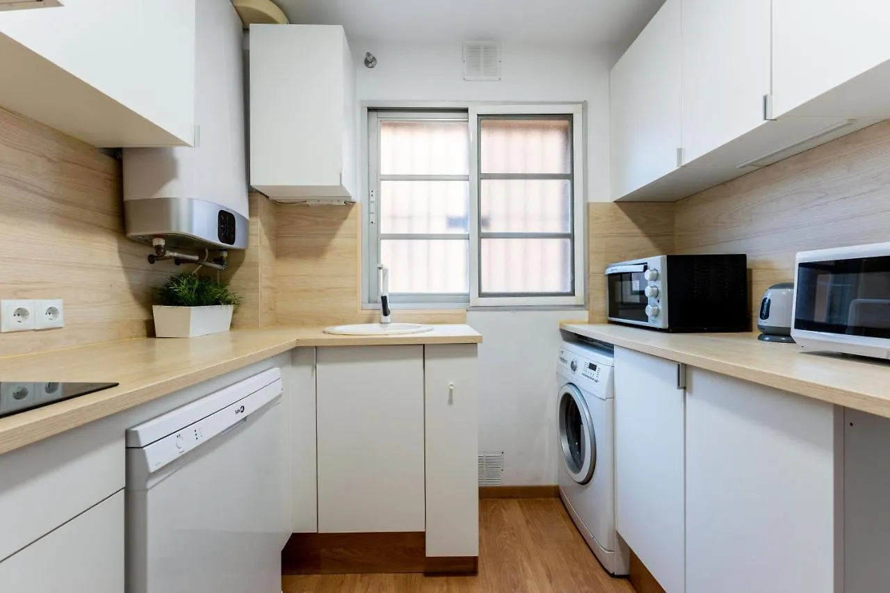Claveles Apartment By Bossh! Apartments Malaga